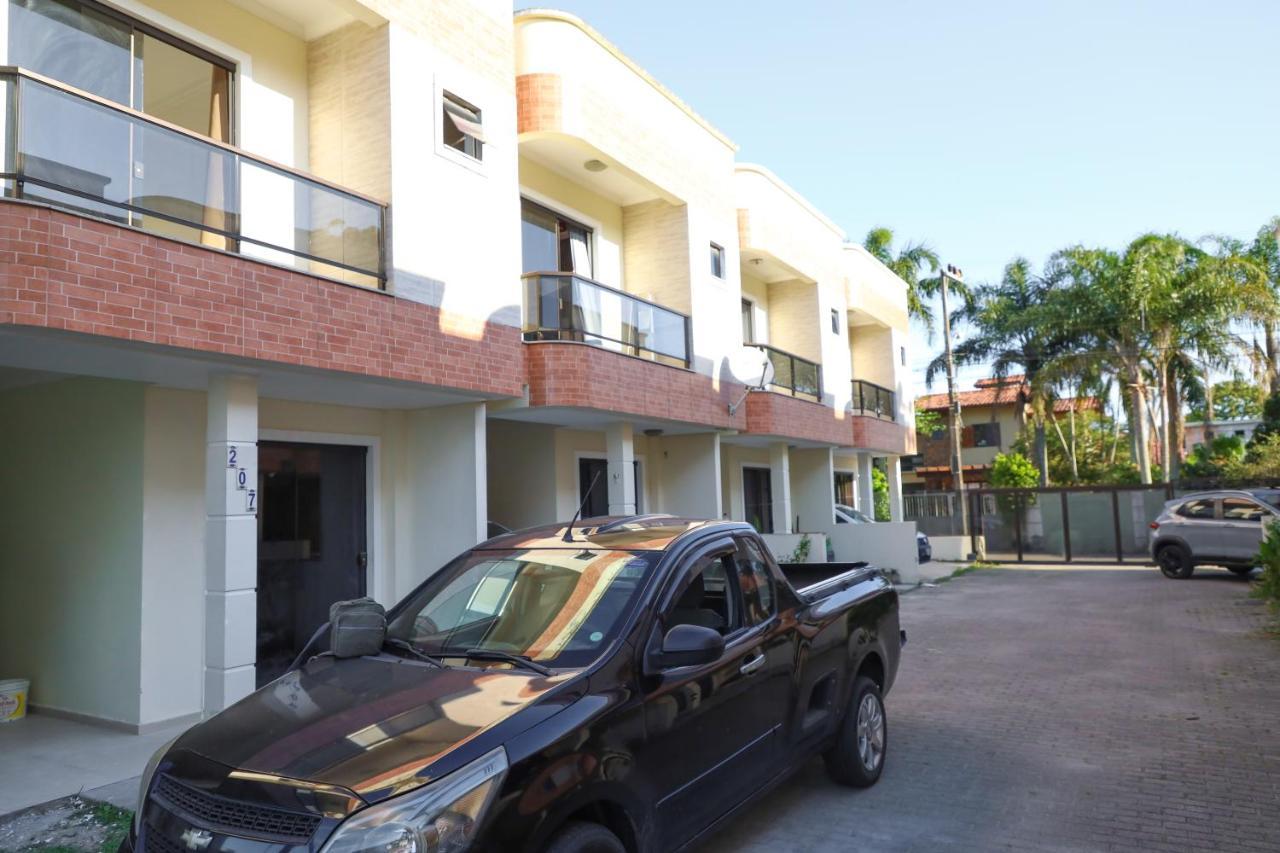 Sobrados Aconchegantes 2 Ou 3 Quartos Сasa de vacaciones